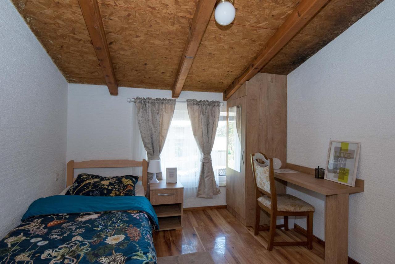 Opg Horvat Sobe Za Odmor Bed & Breakfast Daruvar Exterior foto